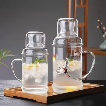 Bình TT hình phích kèm cốc to