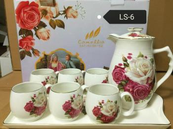 Bộ cốc bình hoa cao khay sứ ( 367,349)