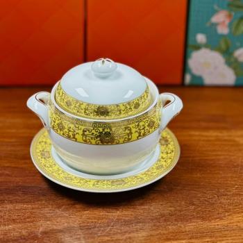 Bộ thố yến sứ khảm vàng