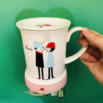 Ca sứ nắp dùng pin