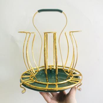 Cắm cốc 6 tròn vàng đế xanh
