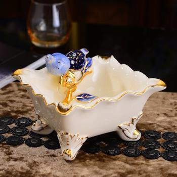 Gạt tàn sứ vuông  hoa lựu nổi