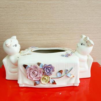 Hộp giấy sứ CN gấu hoa hồng nổi