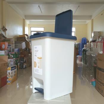 Thùng rác đạp CN Inochi 15L có lõi