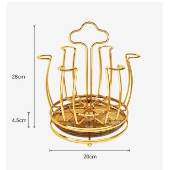 Úp cốc tròn xoay